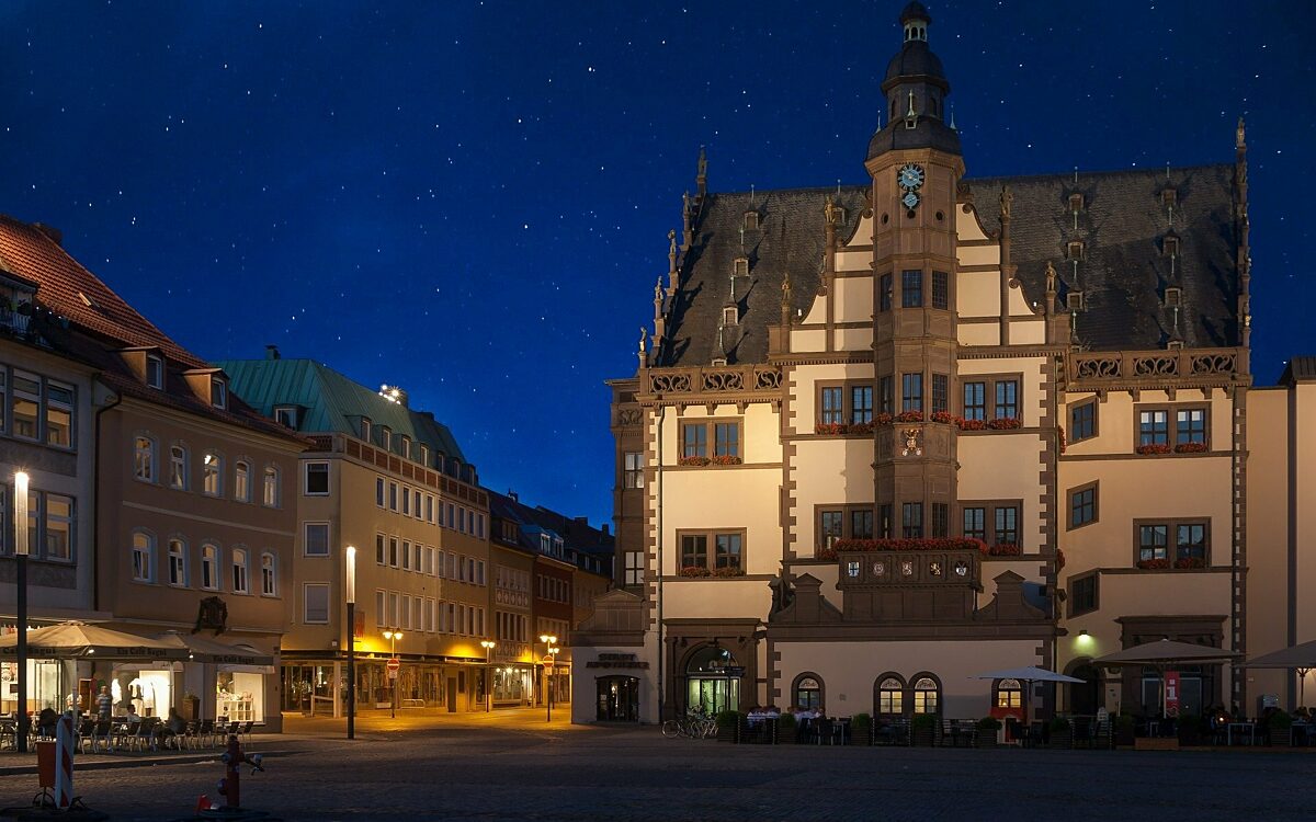 Das Rathaus in Schweinfurt bei Nacht Das Rathaus in Schweinfurt bei Nacht